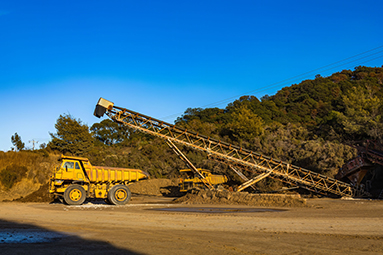 Mining wear steel plates & thick carbon structural plates for mining excavators, crushers and conveyor equipment